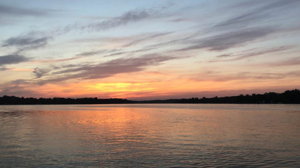 El lago Tippecanoe es uno de los mejores lagos de Indiana que debes visitar