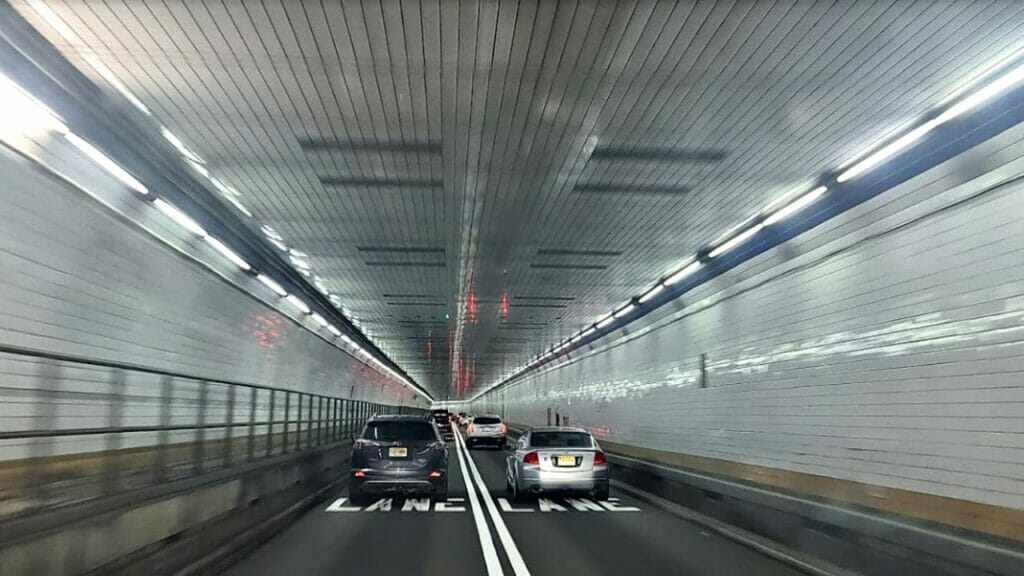 Brooklyn Battery Tunnel es uno de los túneles más largos de EE. UU.