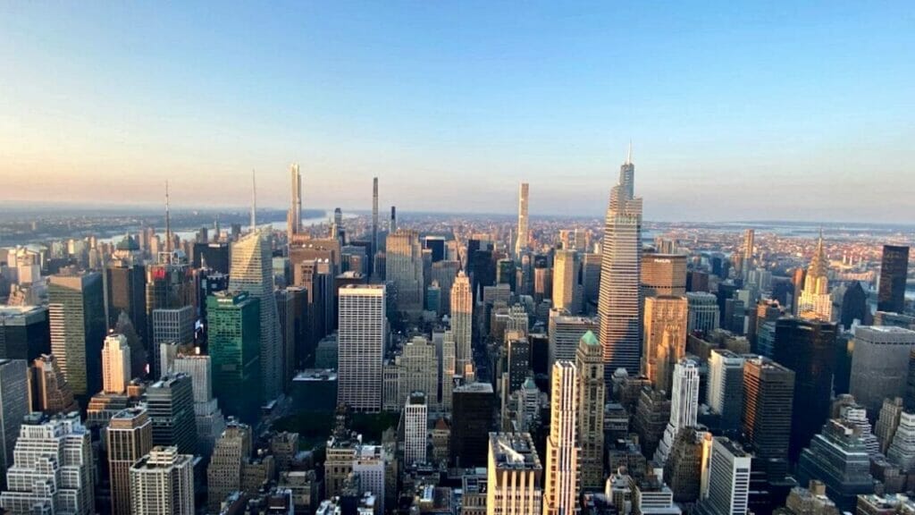Nueva York es una de las áreas metropolitanas más grandes de EE. UU.
