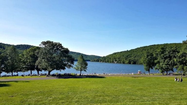 Los mejores lagos en Connecticut para disfrutar