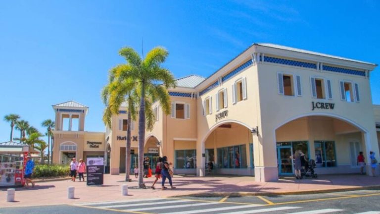 Los mejores centros comerciales outlet populares en Florida