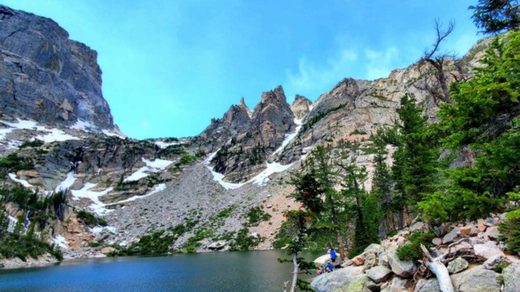 El Parque Nacional de las Montañas Rocosas es una de las mejores atracciones turísticas de Colorado