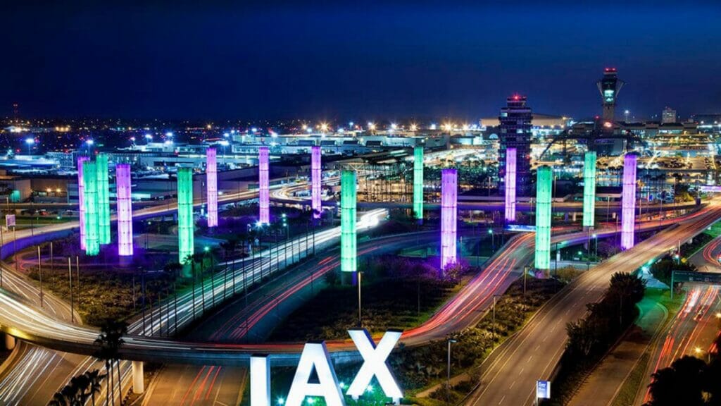 El Aeropuerto Internacional de Los Ángeles es uno de los mejores aeropuertos internacionales de California