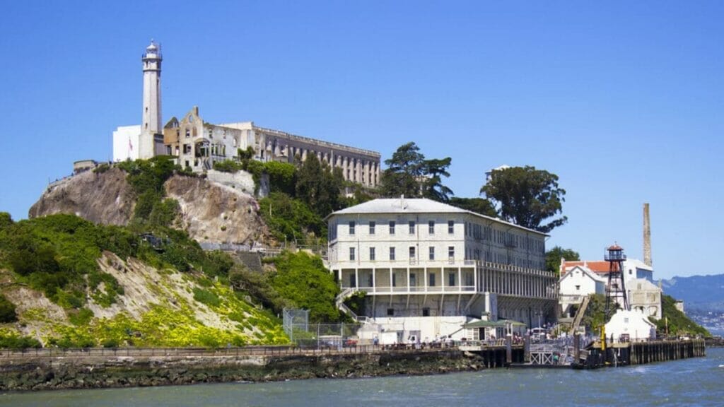 La isla de Alcatraz es uno de los mejores sitios históricos de California